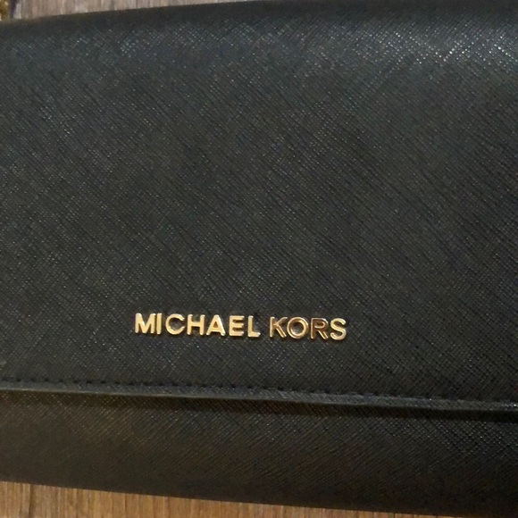 purse - Picture 2 of 4